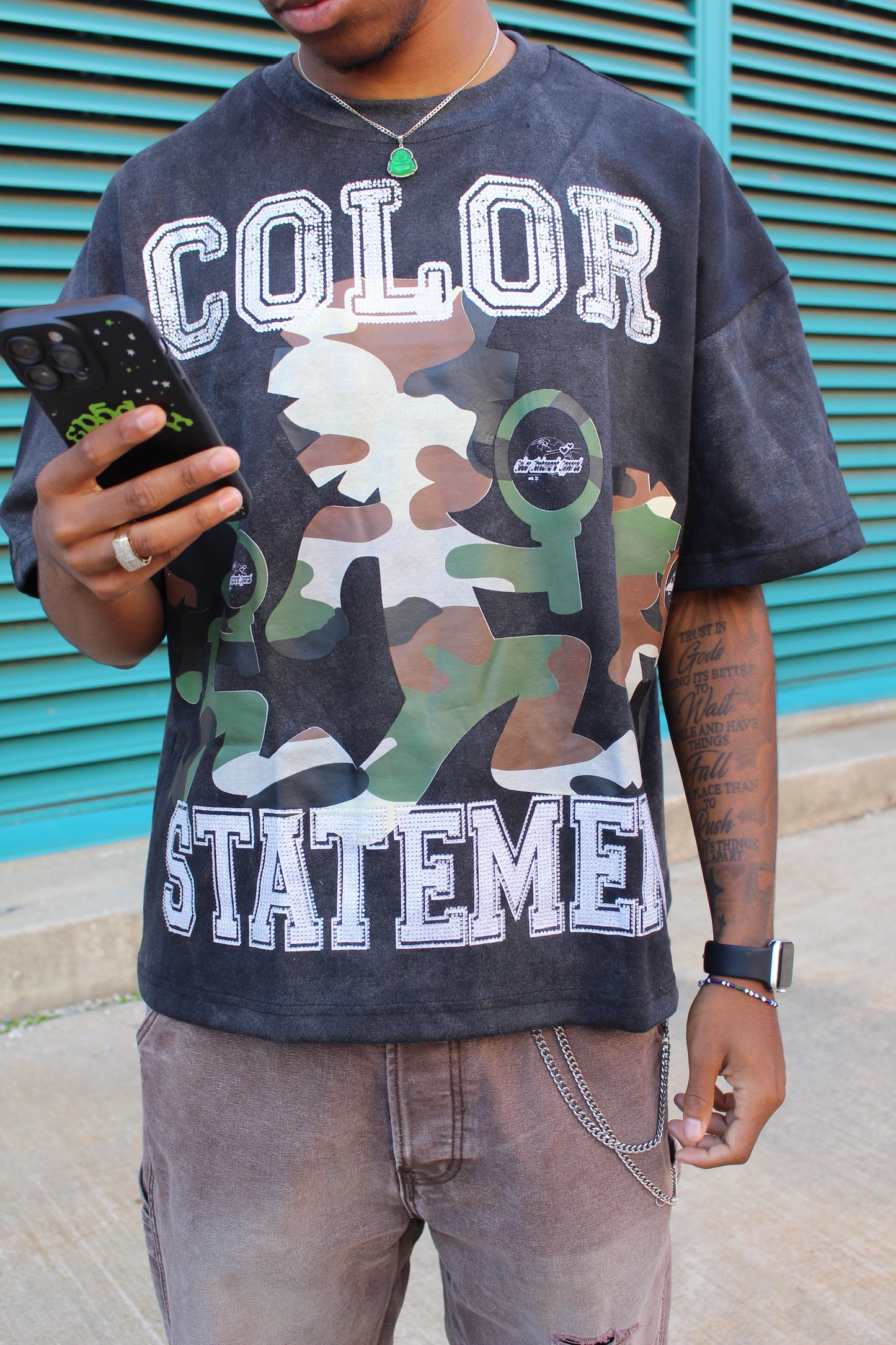 HIDDEN FASHION TEE